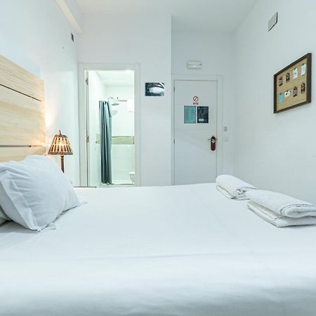 Easy Sants By Bossh! (Adults Only) Hostel Barcelona Luaran gambar